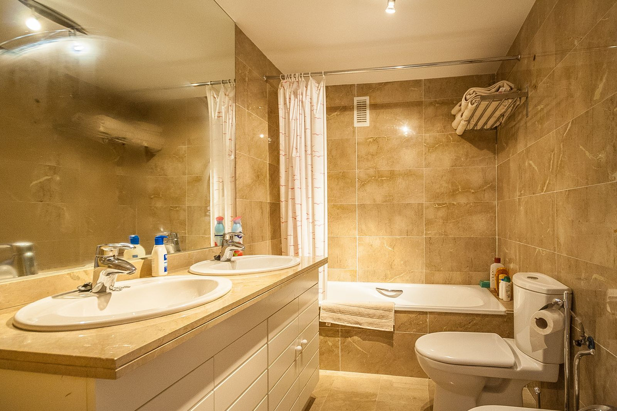 3 Bed Apartment for sale in Riviera Del Sol Costa Del Sol, Málaga, Spain