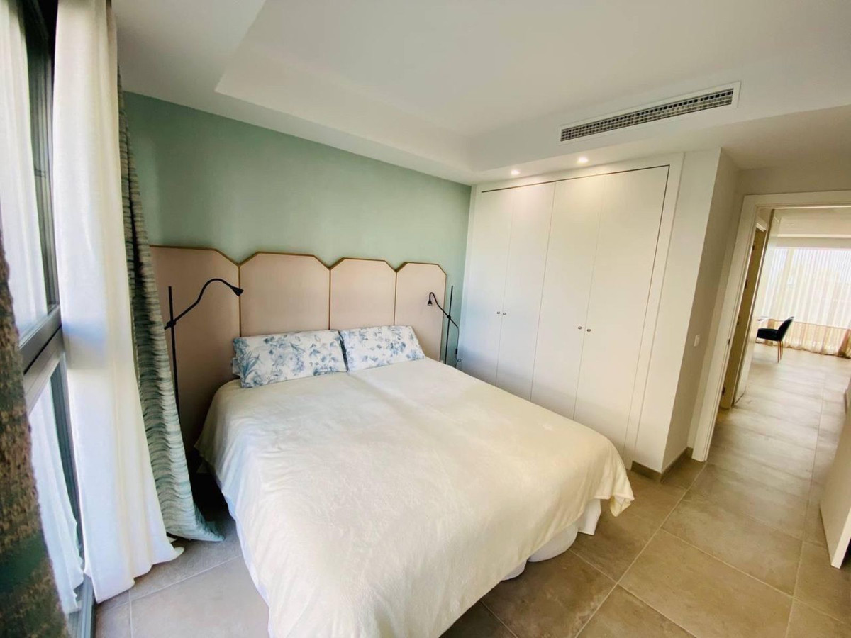 2 Bed Apartment for sale in New Golden Mile Costa Del Sol, Málaga, Spain