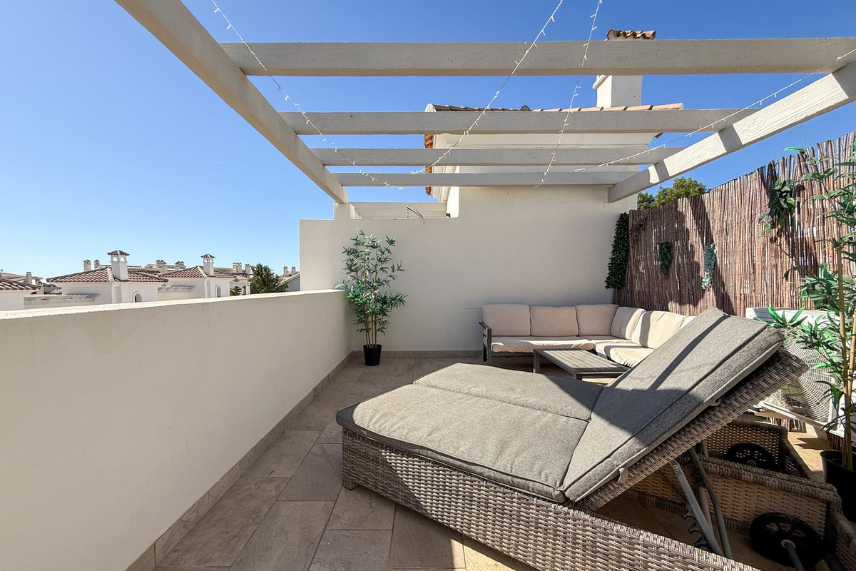 3 Bed Townhouse for sale in El Paraiso Costa Del Sol, Málaga, Spain