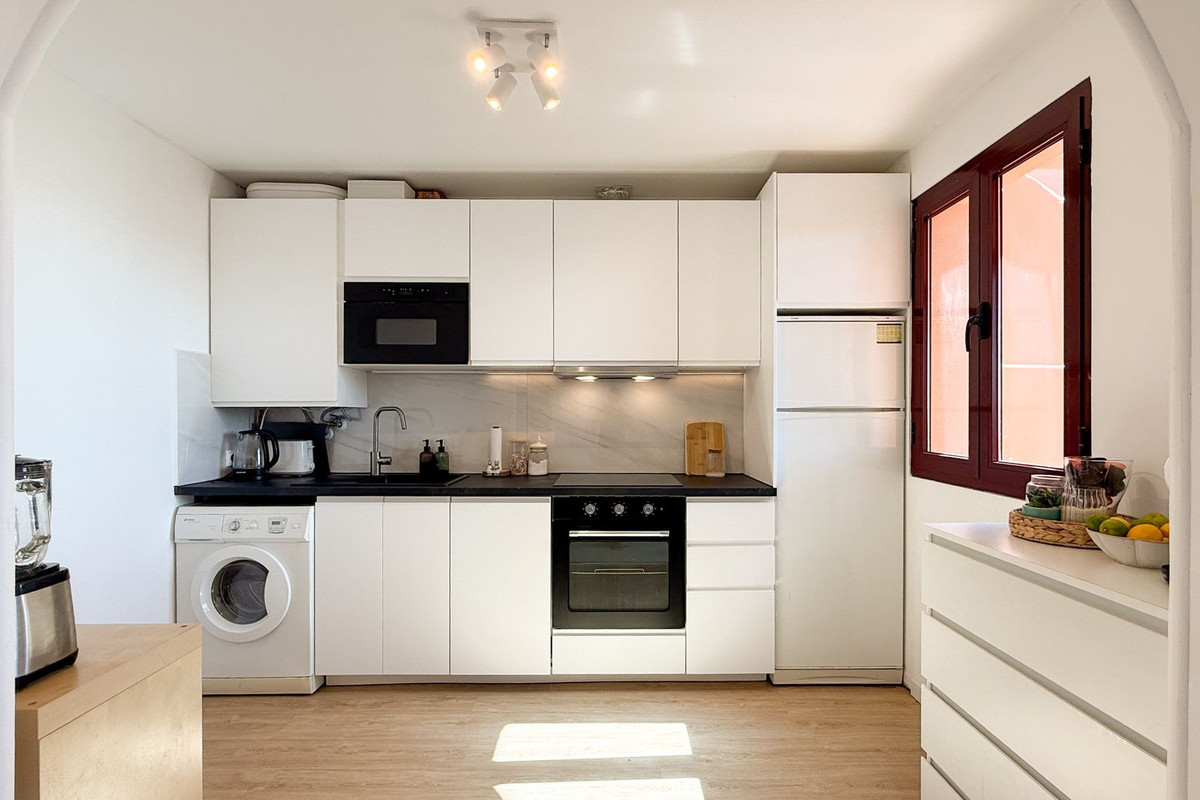 Se vende Apartamento en Planta Última de 1 dormitorios en Costa Del Sol, Málaga, España