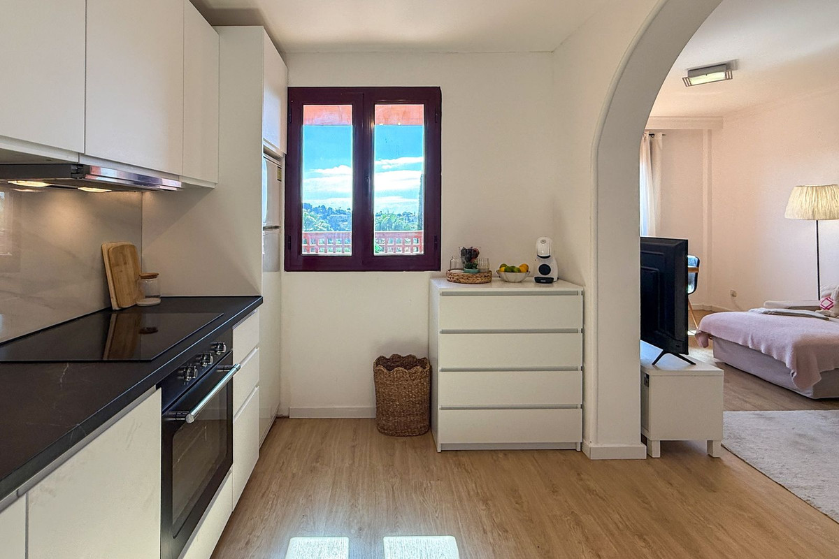 Se vende Apartamento en Planta Última de 1 dormitorios en Costa Del Sol, Málaga, España