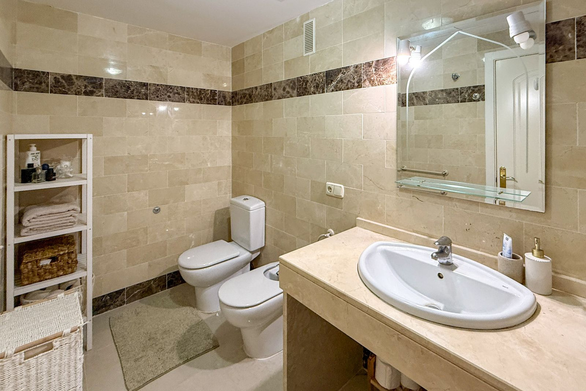 Se vende Apartamento en Planta Última de 1 dormitorios en Costa Del Sol, Málaga, España