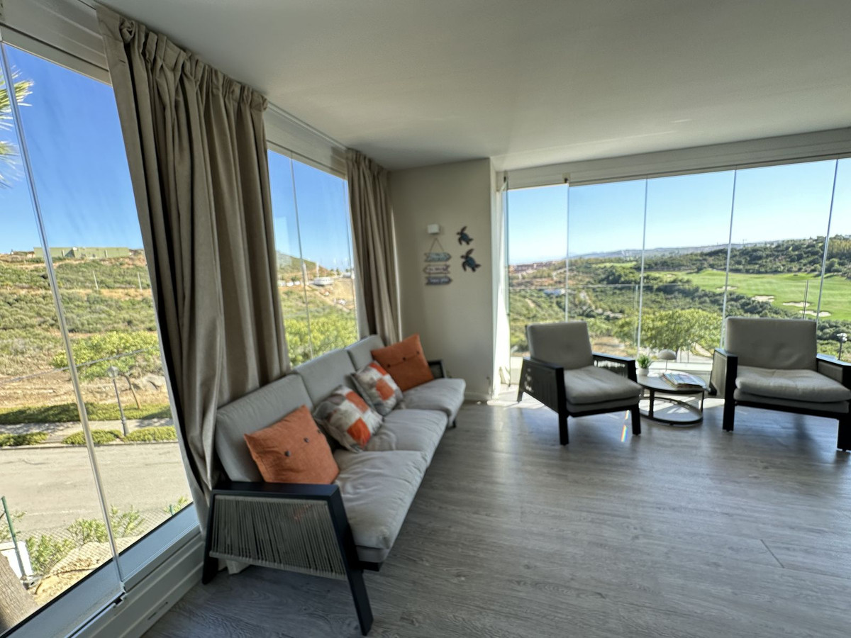 Se vende Apartamento Planta Media de 2 dormitorios en Costa Del Sol, Málaga, España