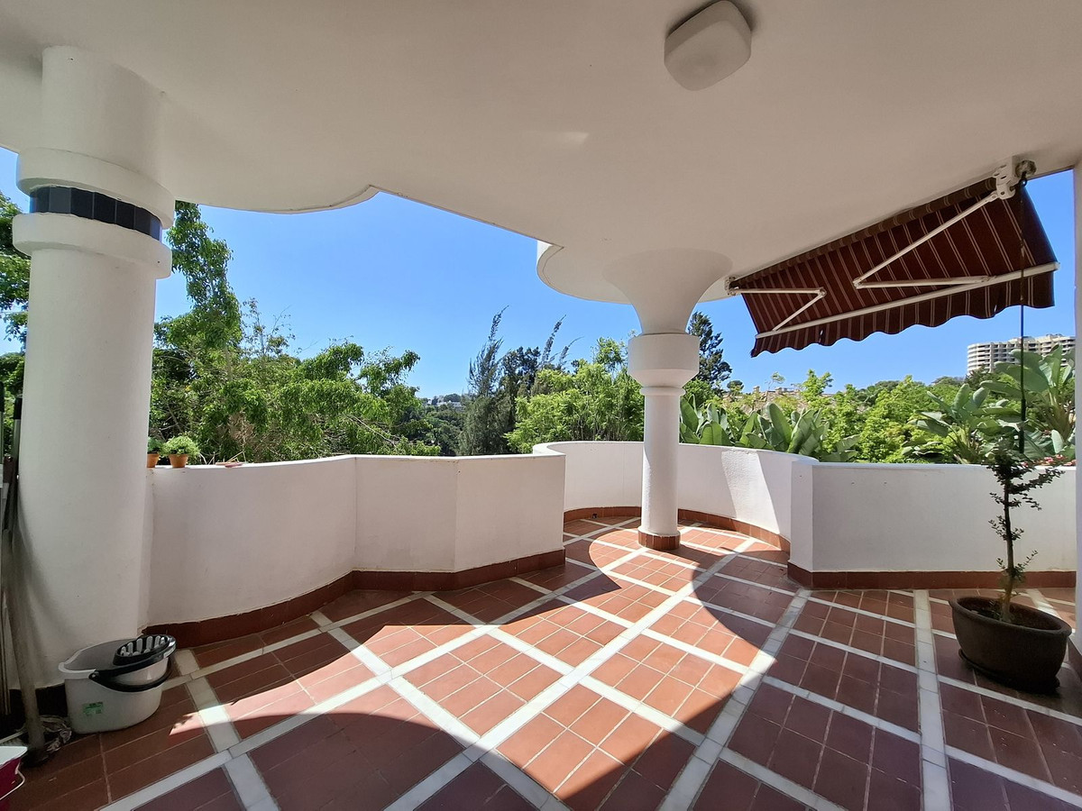 3 Bed Apartment for sale in Río Real Costa Del Sol, Málaga, Spain