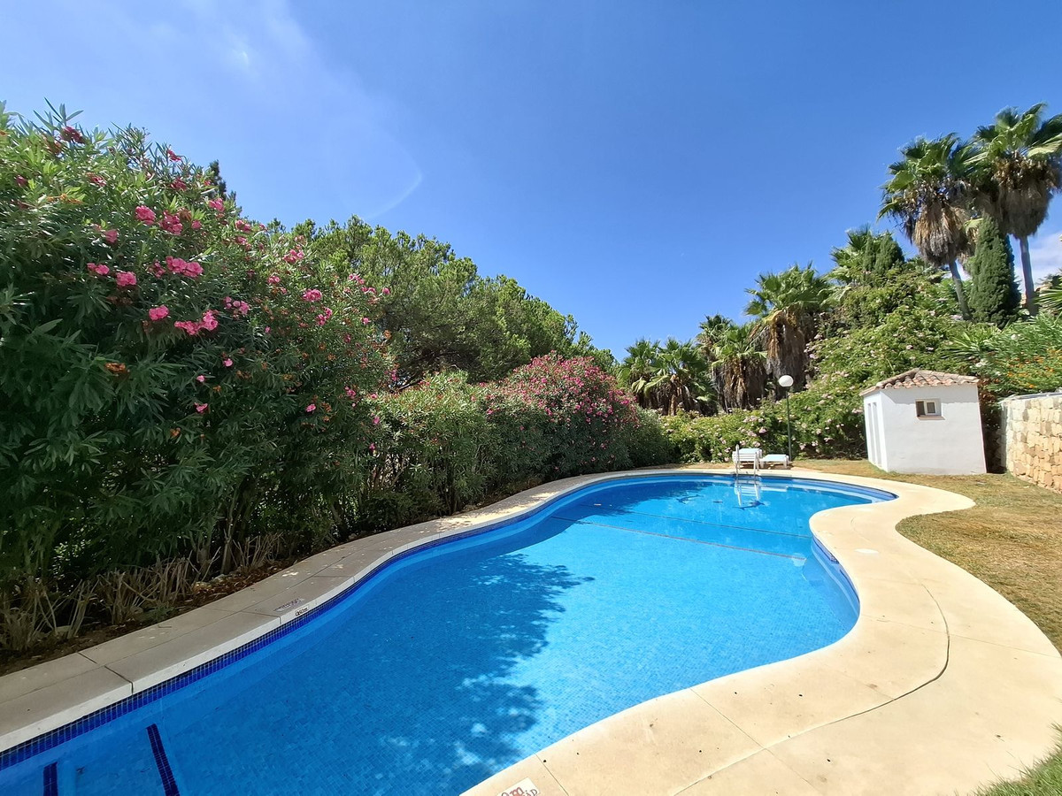 3 Bed Apartment for sale in Río Real Costa Del Sol, Málaga, Spain