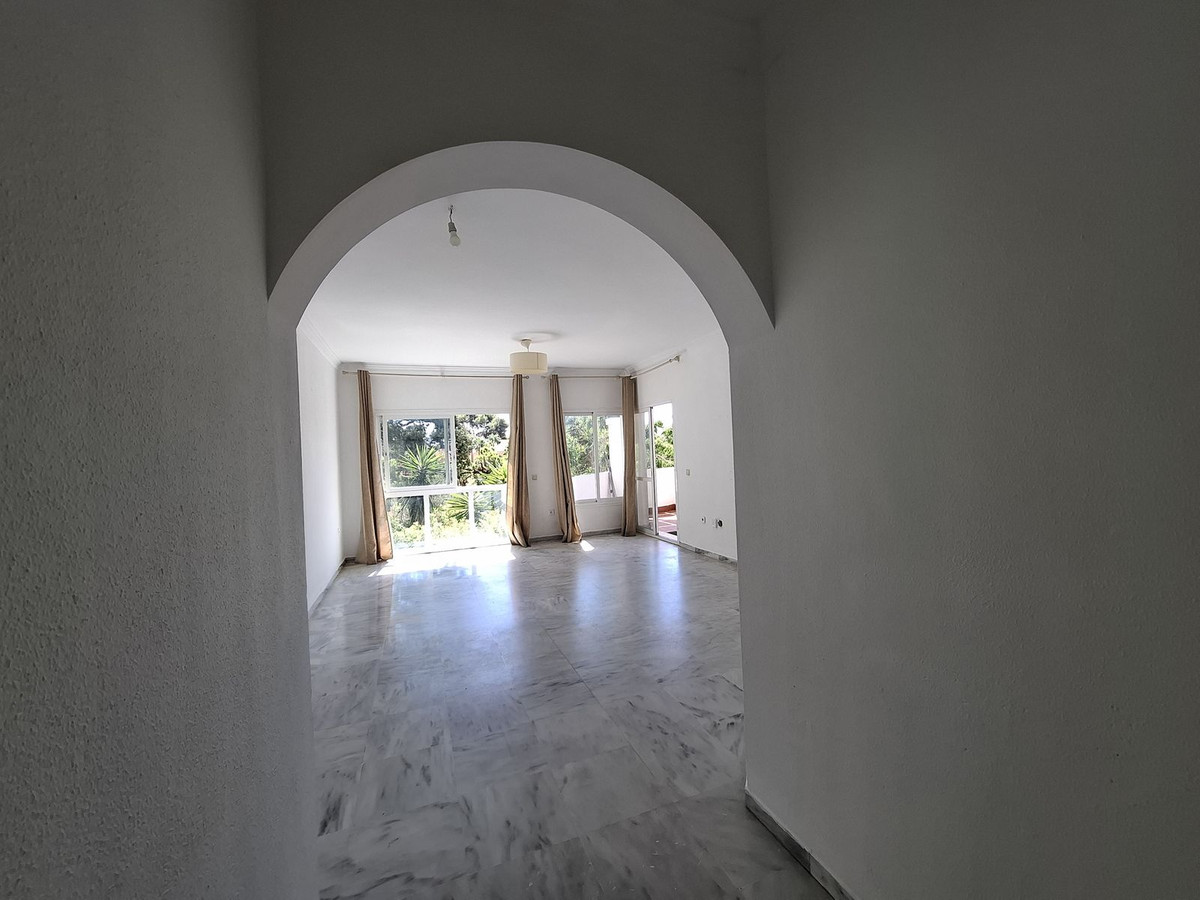 3 Bed Apartment for sale in Río Real Costa Del Sol, Málaga, Spain