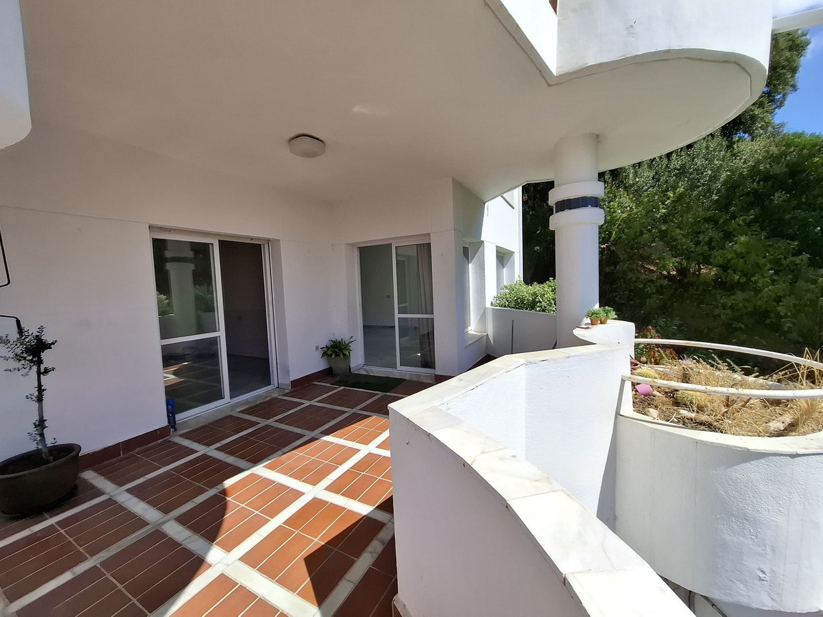 3 Bed Apartment for sale in Río Real Costa Del Sol, Málaga, Spain