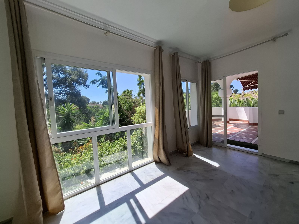 3 Bed Apartment for sale in Río Real Costa Del Sol, Málaga, Spain