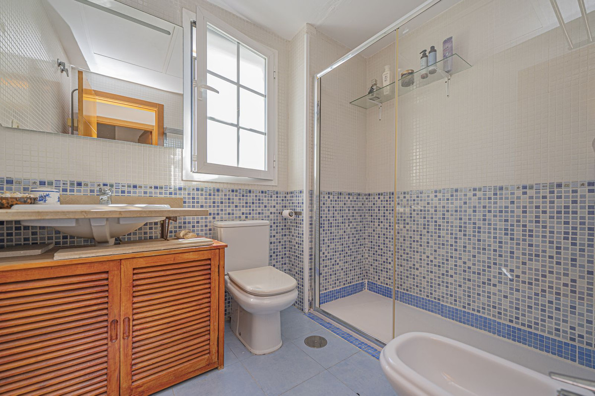 3 Bed Townhouse for sale in Alhaurín De La Torre Costa Del Sol, Málaga, Spain