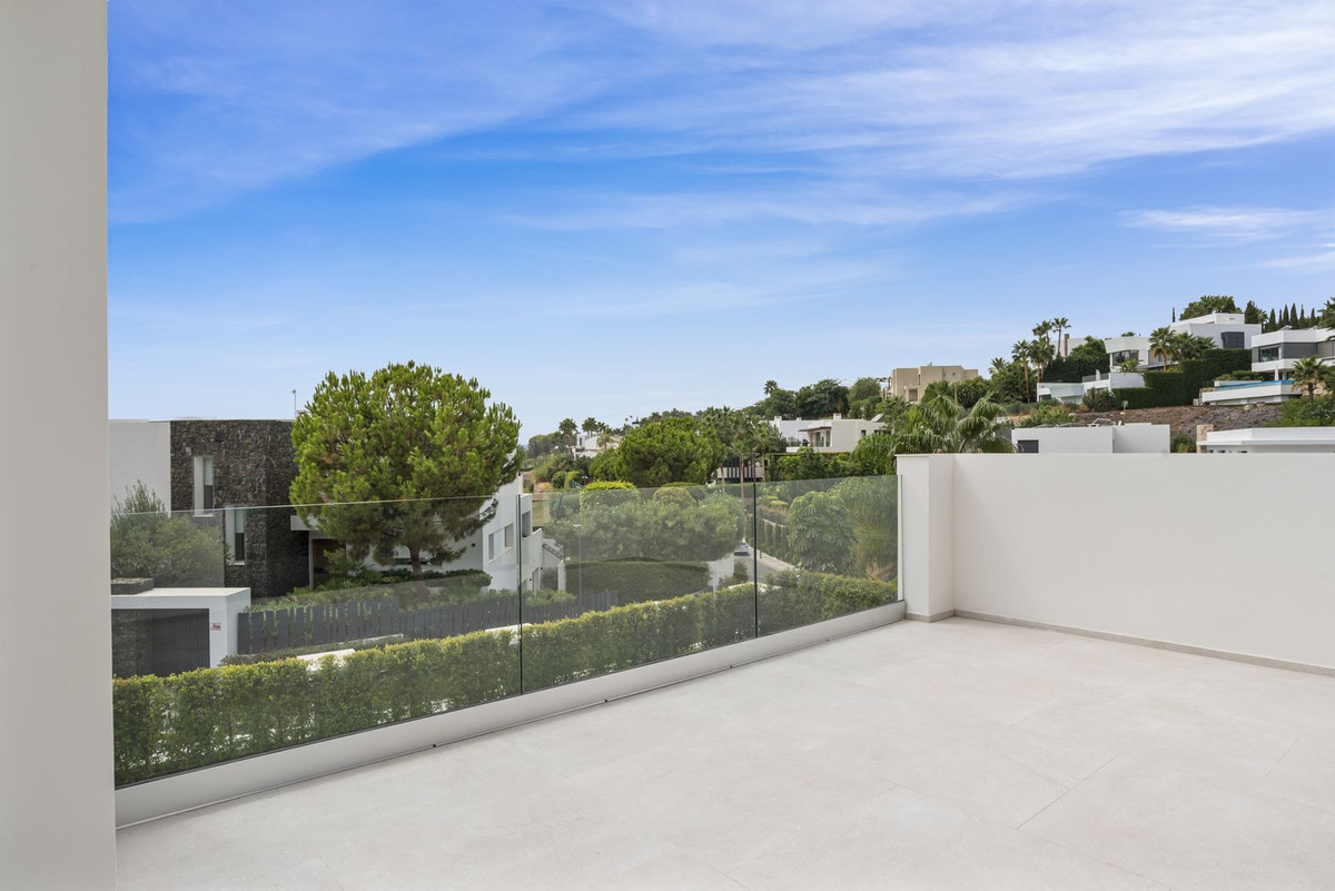 Se vende Villa - Chalet de 4 dormitorios en Costa Del Sol, Málaga, España