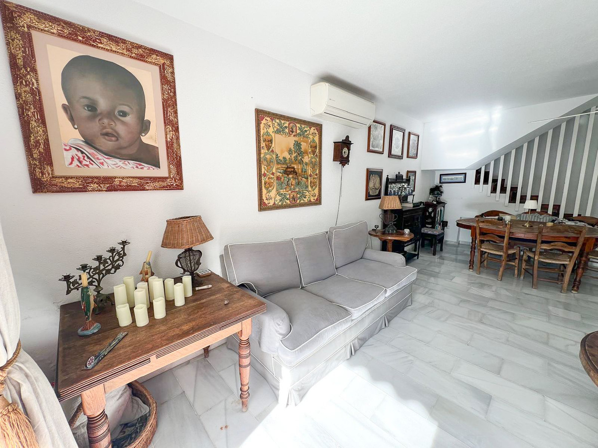 3 Bed Townhouse for sale in Nagüeles Costa Del Sol, Málaga, Spain