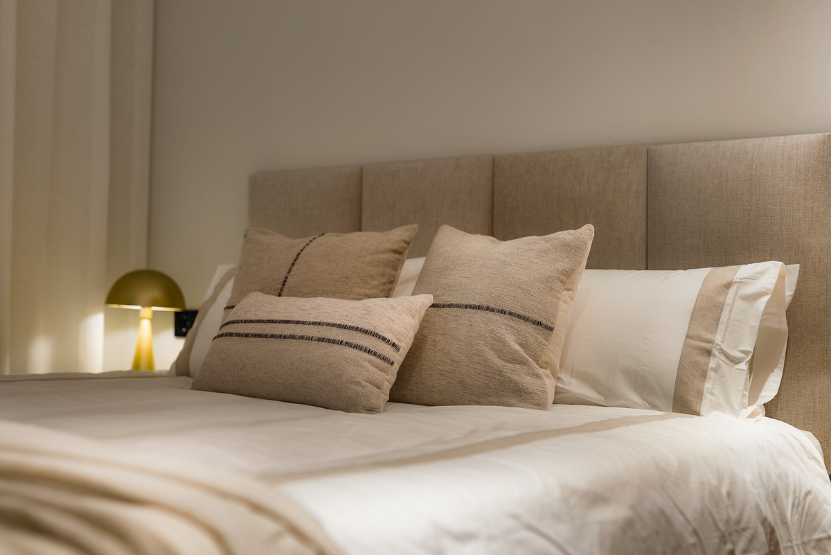 3 Bed Apartment for sale in The Golden Mile Costa Del Sol, Málaga, Spain