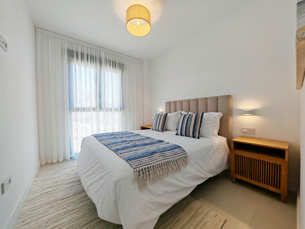 3 Bed Apartment for sale in Fuengirola Costa Del Sol, Málaga, Spain