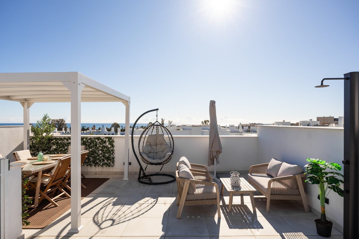 3 Bed Townhouse for sale in Estepona Costa Del Sol, Málaga, Spain