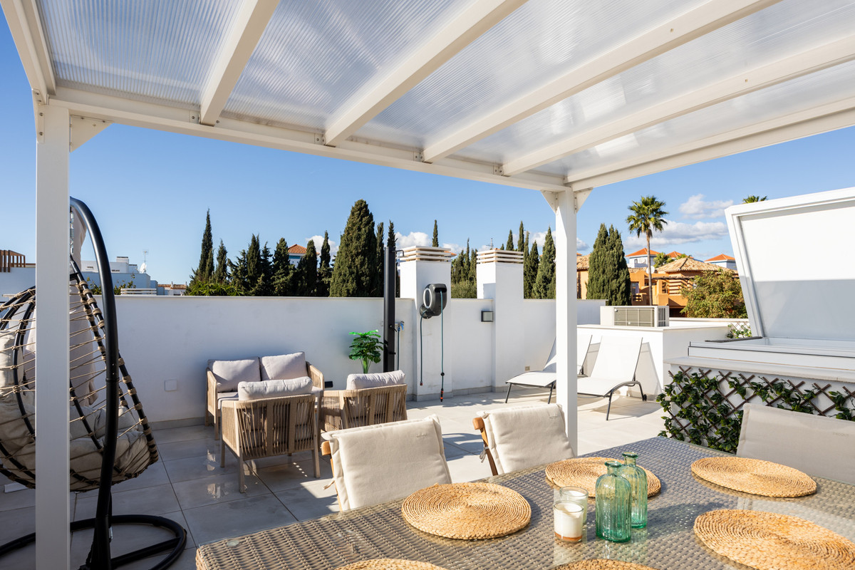 3 Bed Townhouse for sale in Estepona Costa Del Sol, Málaga, Spain