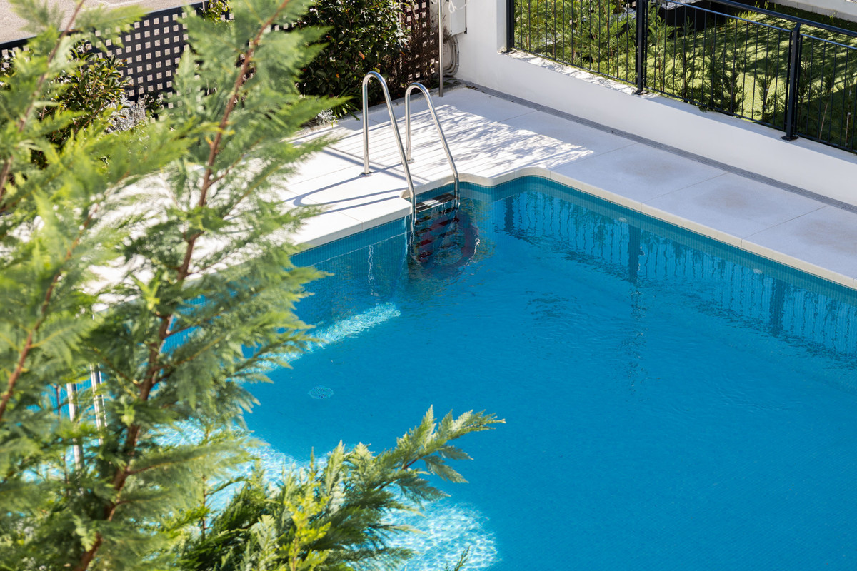 3 Bed Townhouse for sale in Estepona Costa Del Sol, Málaga, Spain