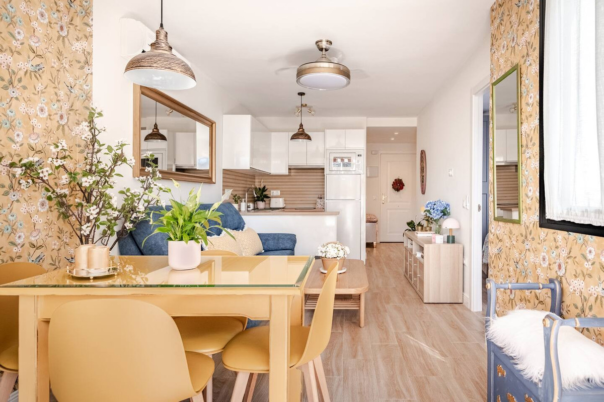 2 Bed Apartment for sale in Los Alamos Costa Del Sol, Málaga, Spain