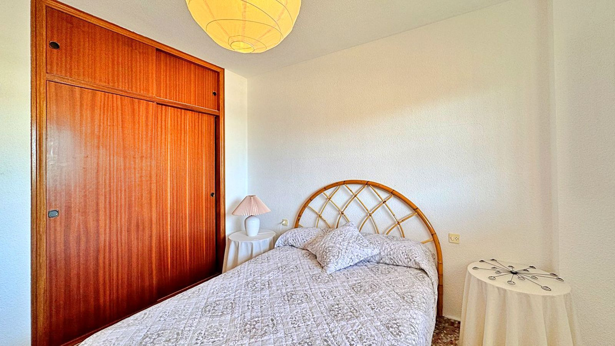 Se vende Apartamento Planta Media de 1 dormitorios en Costa Blanca, Alicante, España