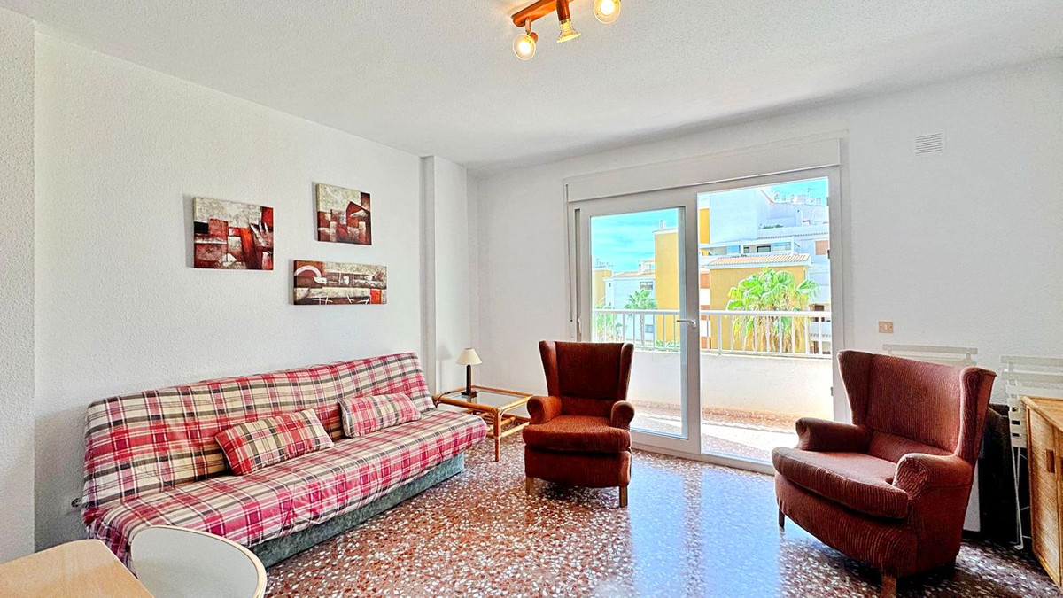 Se vende Apartamento Planta Media de 1 dormitorios en Costa Blanca, Alicante, España