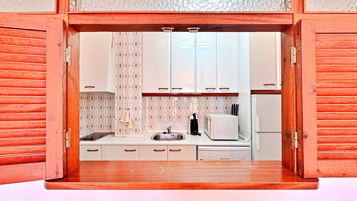 Se vende Apartamento Planta Media de 1 dormitorios en Costa Blanca, Alicante, España