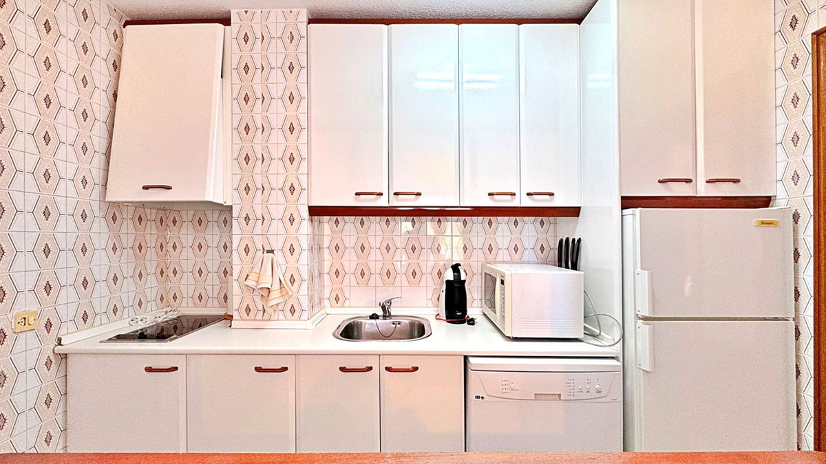 Se vende Apartamento Planta Media de 1 dormitorios en Costa Blanca, Alicante, España