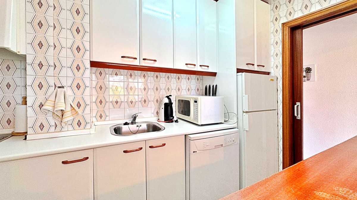 Se vende Apartamento Planta Media de 1 dormitorios en Costa Blanca, Alicante, España