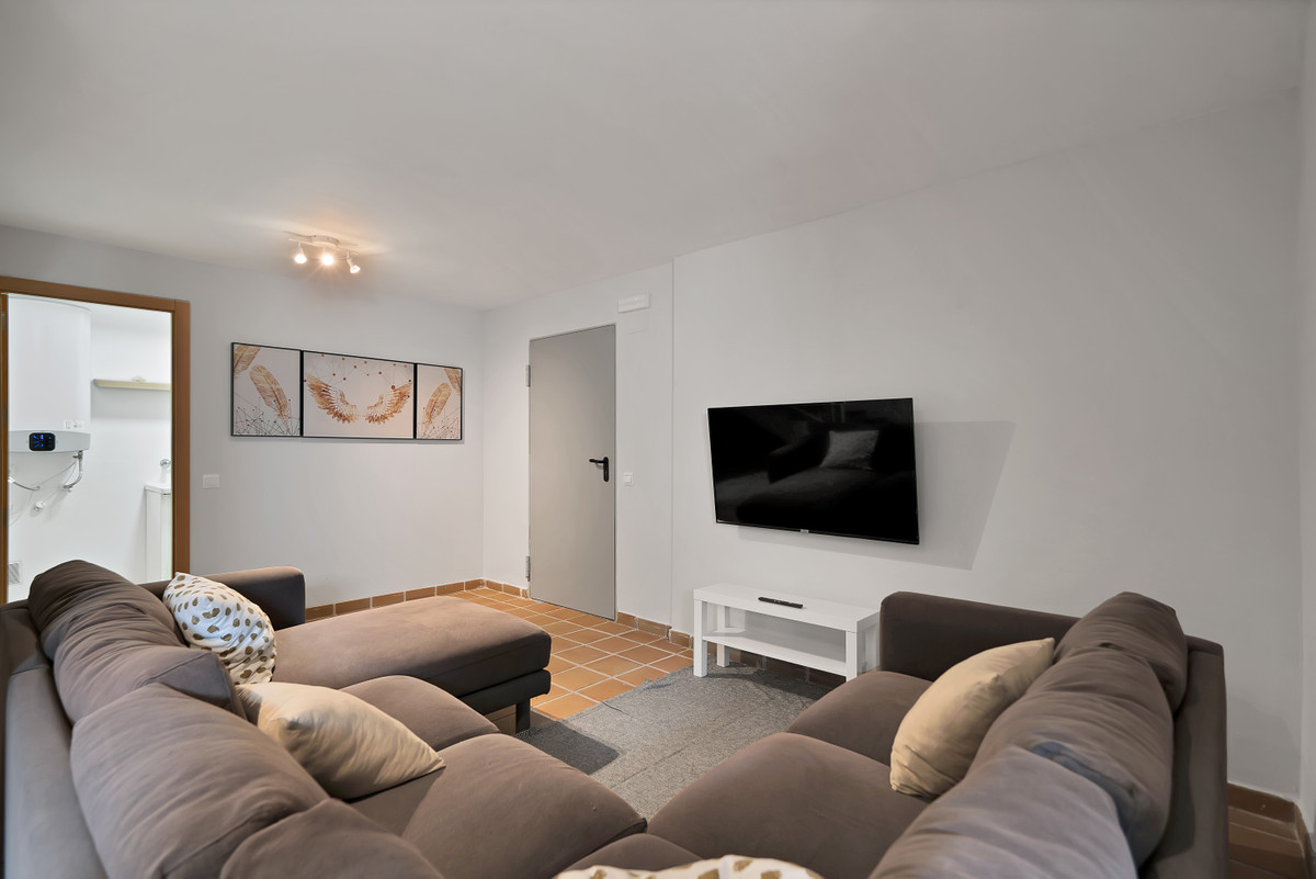 Se vende Villa - Chalet de 3 dormitorios en Costa Del Sol, Málaga, España