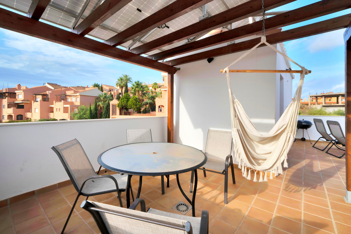 Se vende Villa - Chalet de 3 dormitorios en Costa Del Sol, Málaga, España