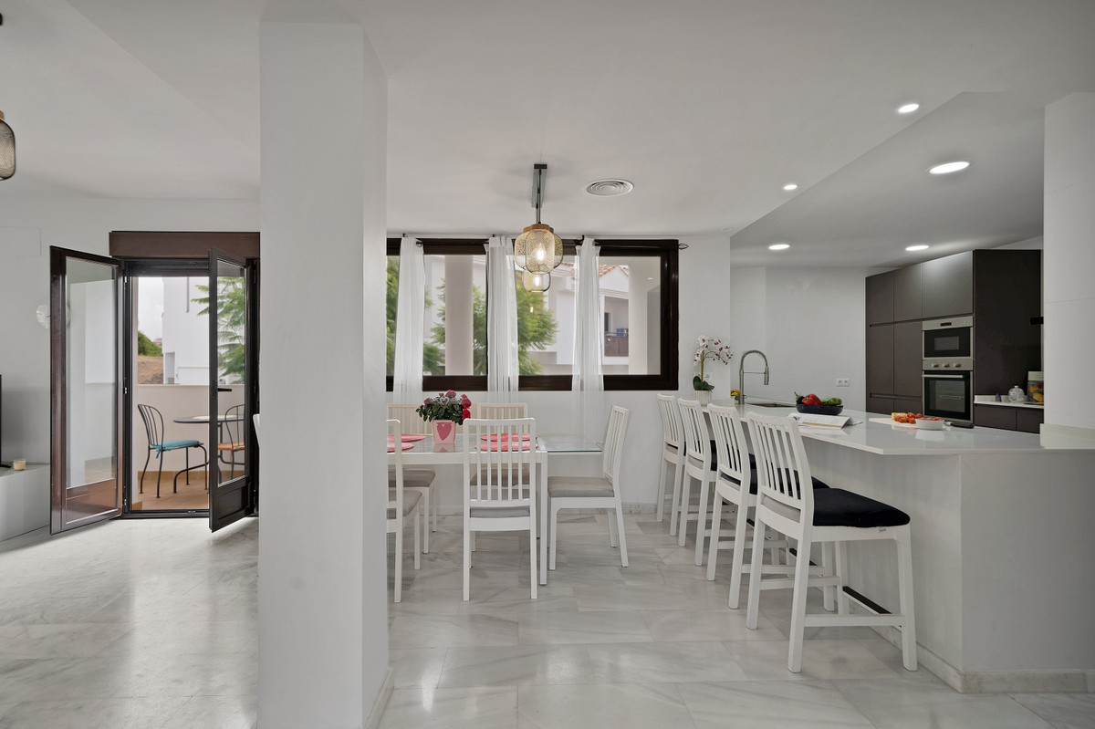 Se vende Villa - Chalet de 3 dormitorios en Costa Del Sol, Málaga, España
