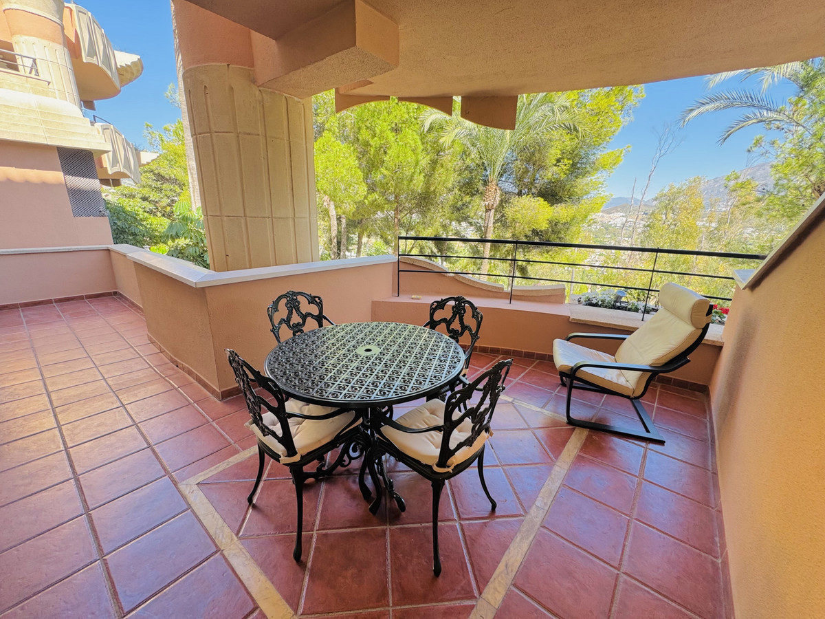 Se vende Apartamento Planta Media de 2 dormitorios en Costa Del Sol, Málaga, España