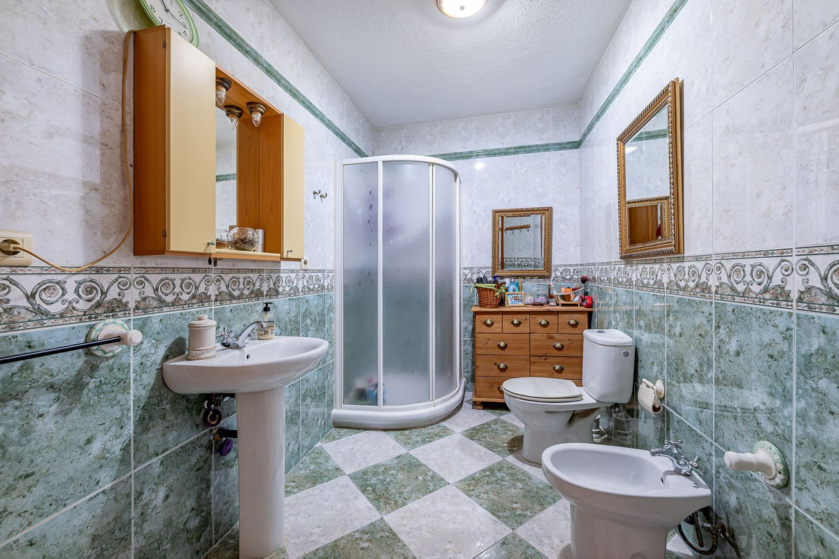 4 Bed Townhouse for sale in Benalmadena Costa Del Sol, Málaga, Spain