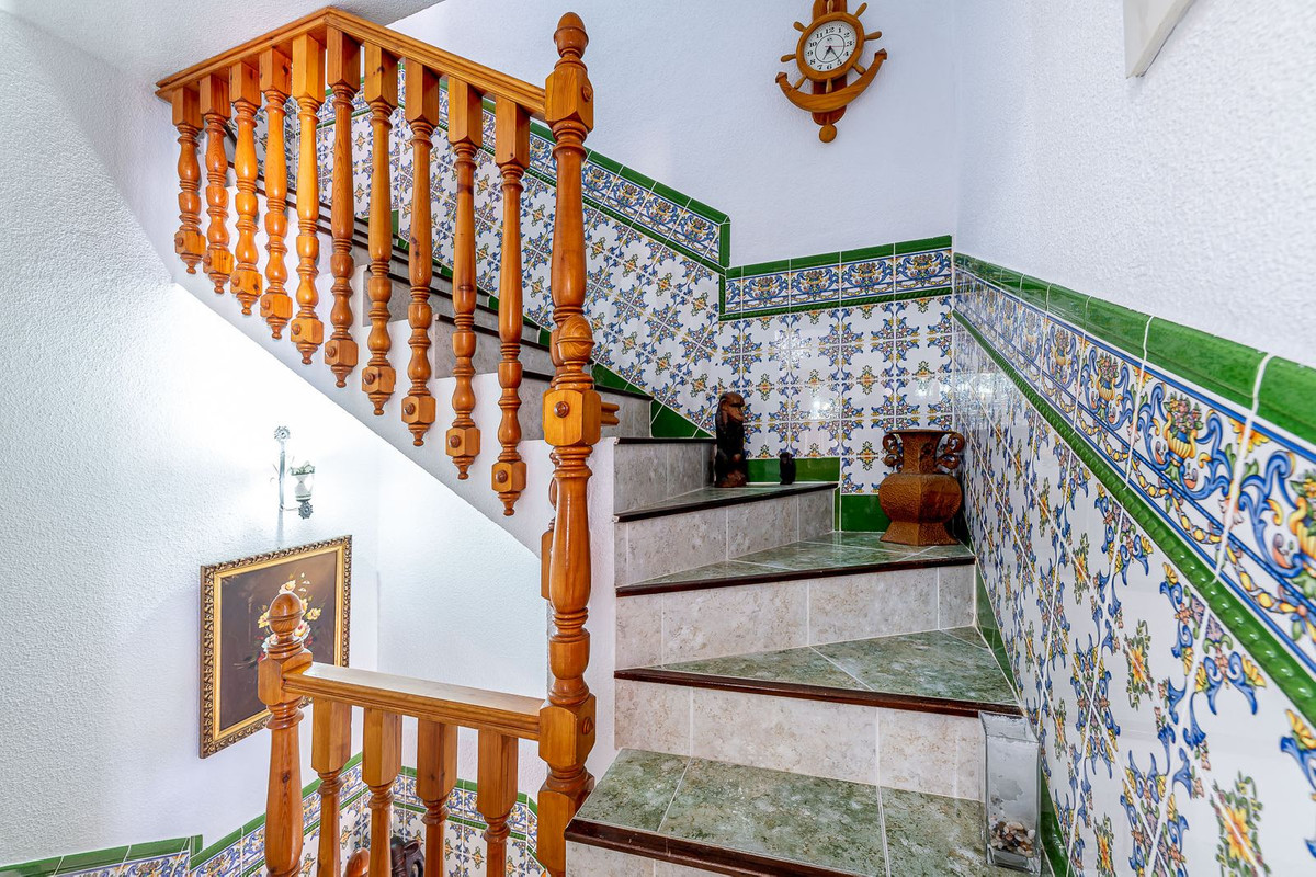4 Bed Townhouse for sale in Benalmadena Costa Del Sol, Málaga, Spain