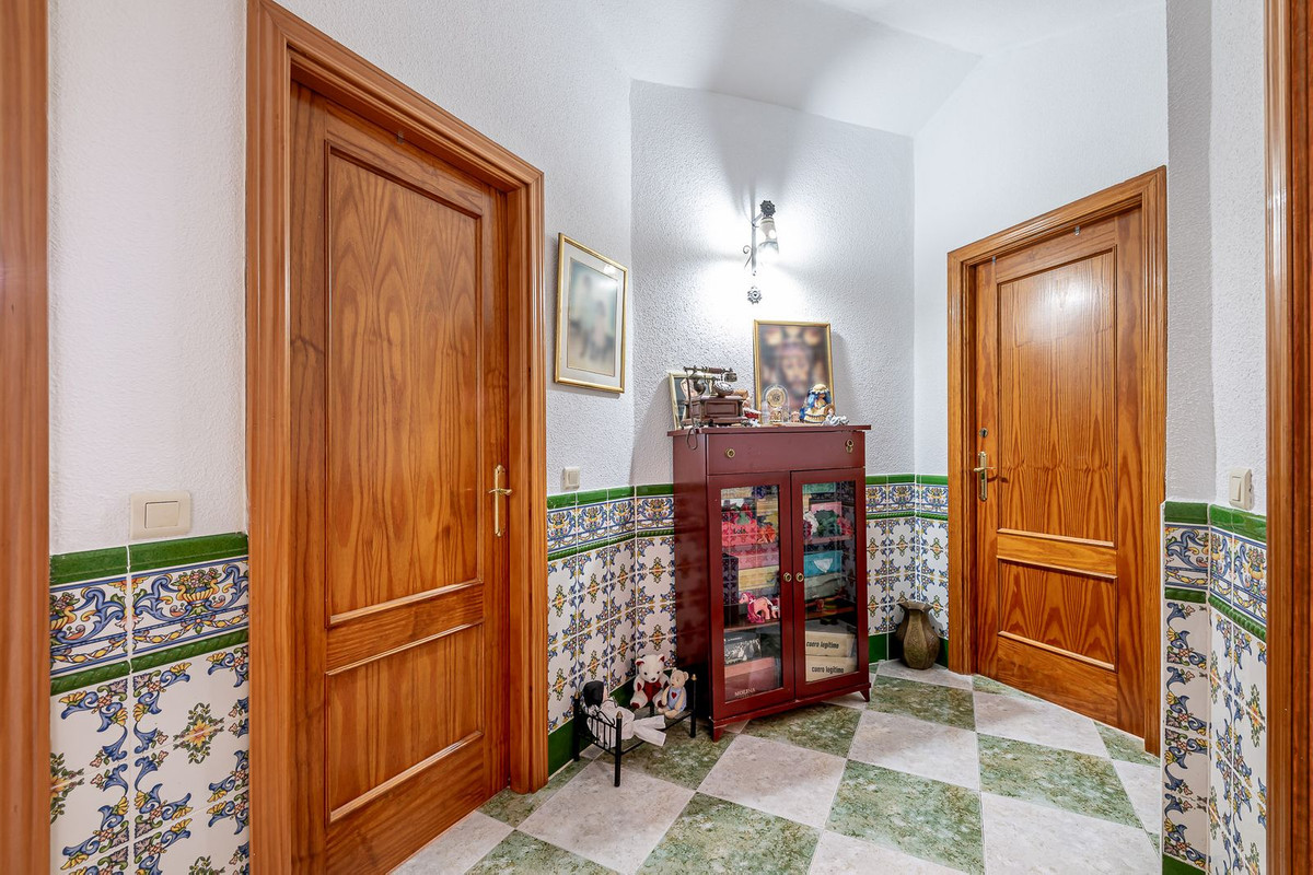 4 Bed Townhouse for sale in Benalmadena Costa Del Sol, Málaga, Spain