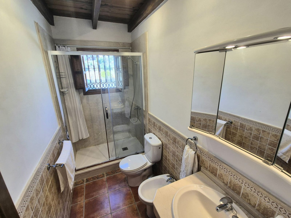 Se vende Villa - Chalet de 2 dormitorios en Costa Del Sol, Málaga, España