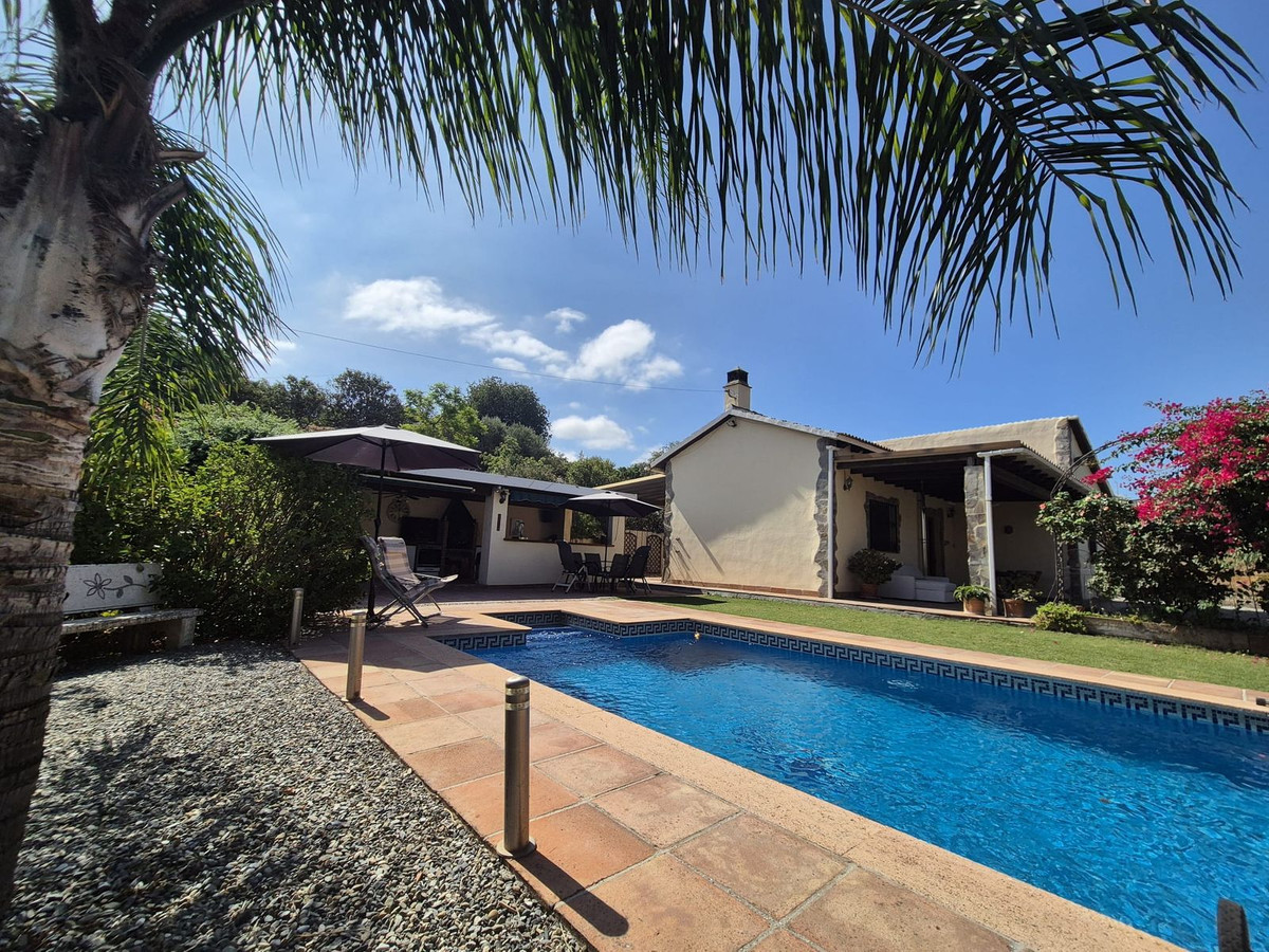 Se vende Villa - Chalet de 2 dormitorios en Costa Del Sol, Málaga, España