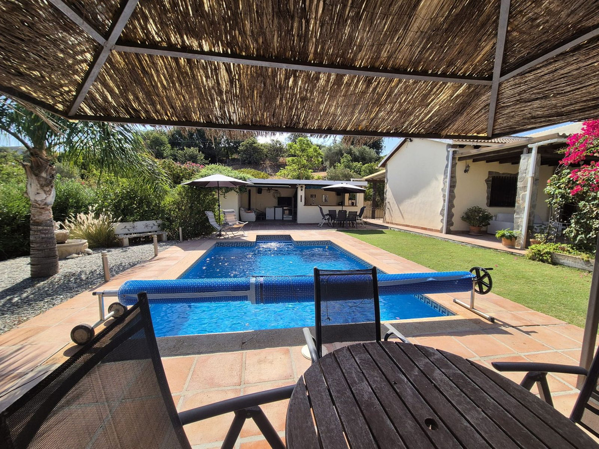 Se vende Villa - Chalet de 2 dormitorios en Costa Del Sol, Málaga, España