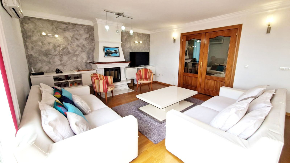 3 Bed Apartment for sale in Mijas Costa Costa Del Sol, Málaga, Spain