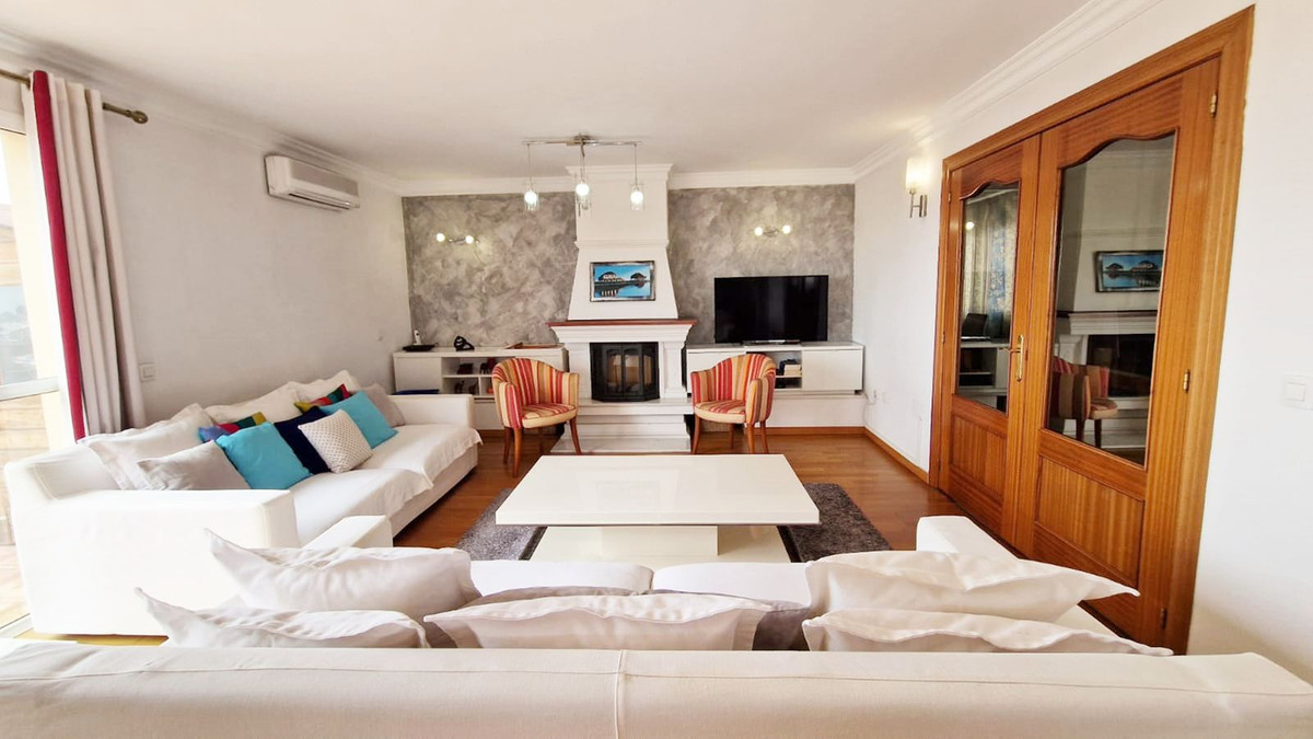 3 Bed Apartment for sale in Mijas Costa Costa Del Sol, Málaga, Spain