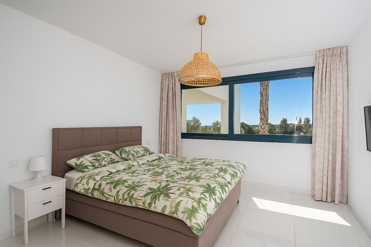 3 Bed Apartment for sale in Benahavís Costa Del Sol, Málaga, Spain