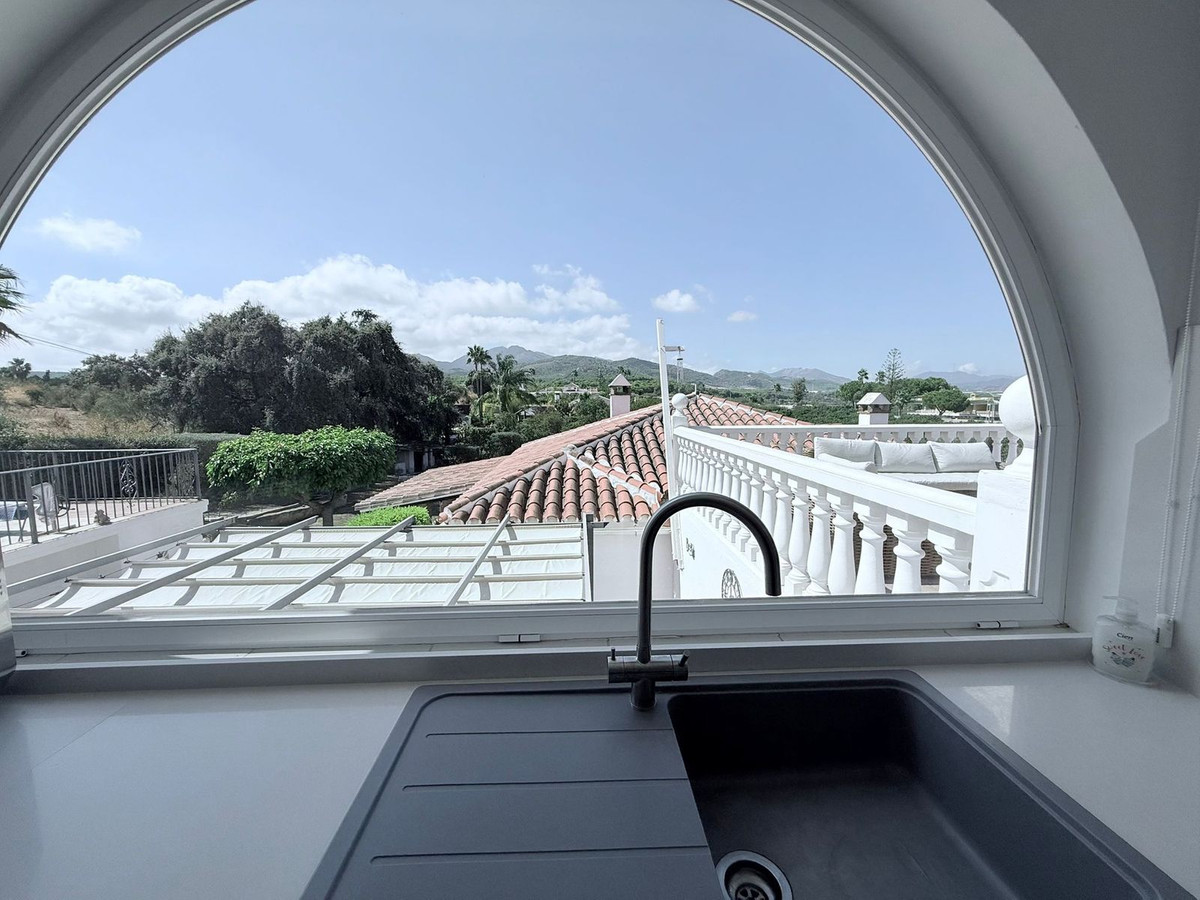 Se vende Villa - Chalet de 7 dormitorios en Costa Del Sol, Málaga, España