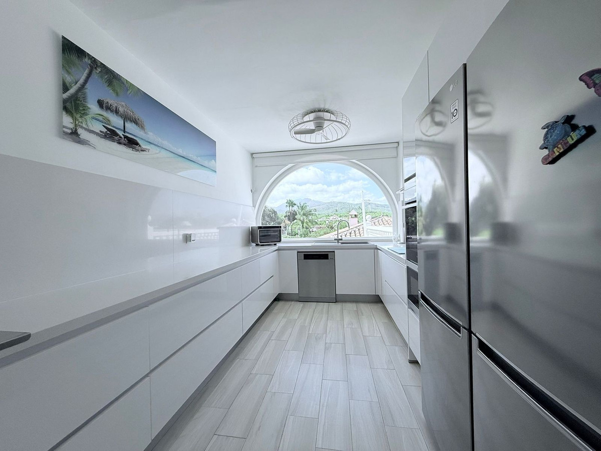 Se vende Villa - Chalet de 7 dormitorios en Costa Del Sol, Málaga, España