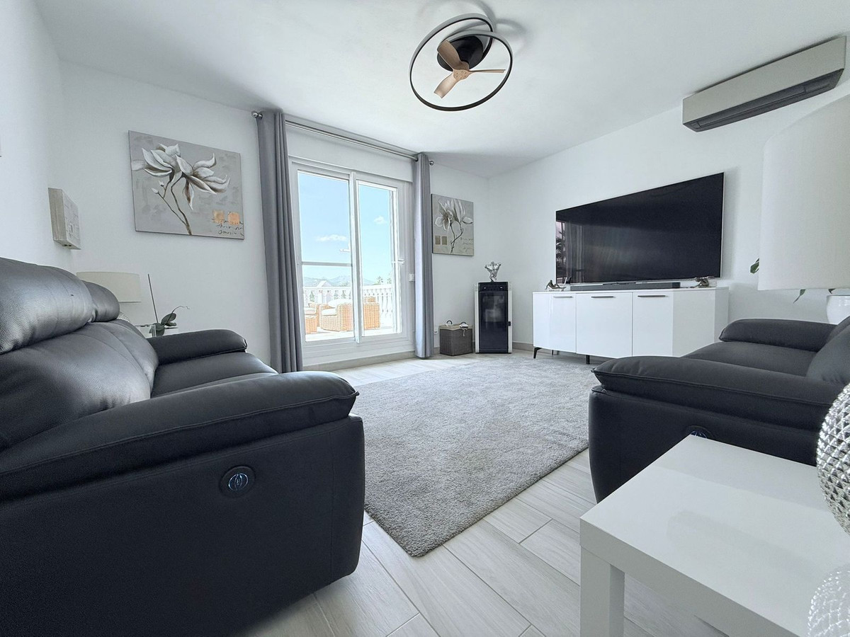 Se vende Villa - Chalet de 7 dormitorios en Costa Del Sol, Málaga, España
