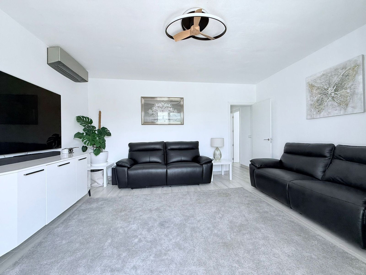 Se vende Villa - Chalet de 7 dormitorios en Costa Del Sol, Málaga, España