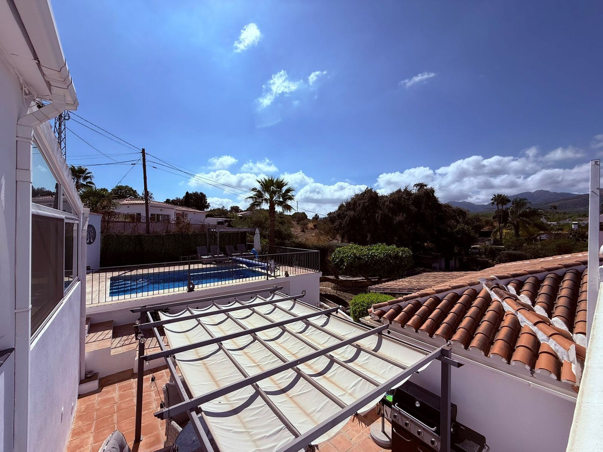 Se vende Villa - Chalet de 7 dormitorios en Costa Del Sol, Málaga, España
