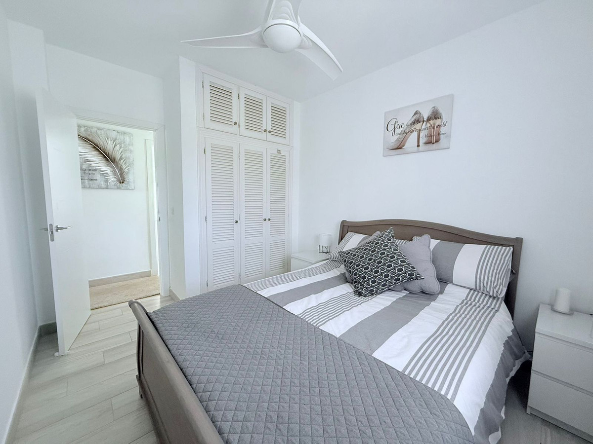 Se vende Villa - Chalet de 7 dormitorios en Costa Del Sol, Málaga, España