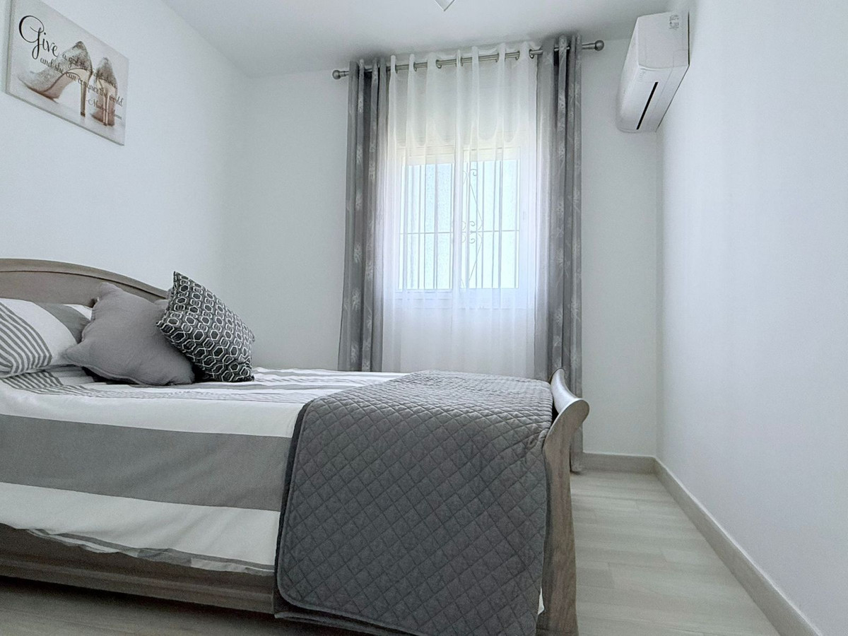 Se vende Villa - Chalet de 7 dormitorios en Costa Del Sol, Málaga, España