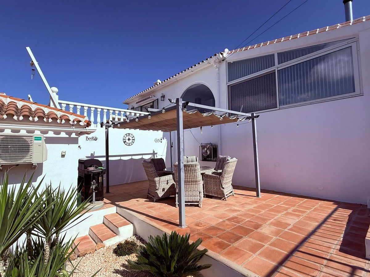 Se vende Villa - Chalet de 7 dormitorios en Costa Del Sol, Málaga, España