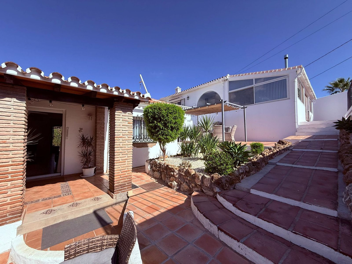 Se vende Villa - Chalet de 7 dormitorios en Costa Del Sol, Málaga, España