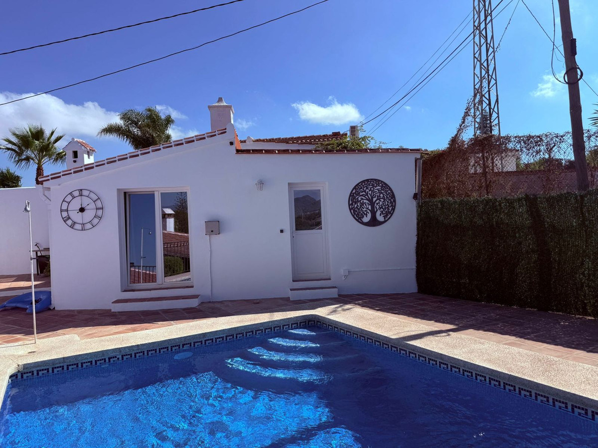 Se vende Villa - Chalet de 7 dormitorios en Costa Del Sol, Málaga, España
