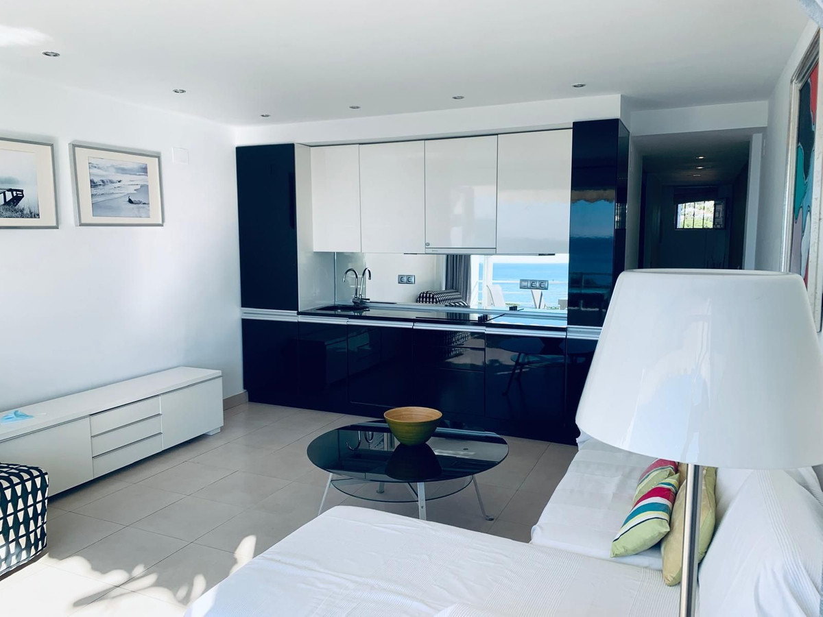 Se vende Apartamento Planta Media de 1 dormitorios en Costa Del Sol, Málaga, España